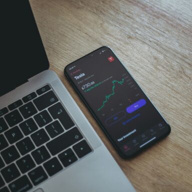 How Does Apple Use Artificial Intelligence